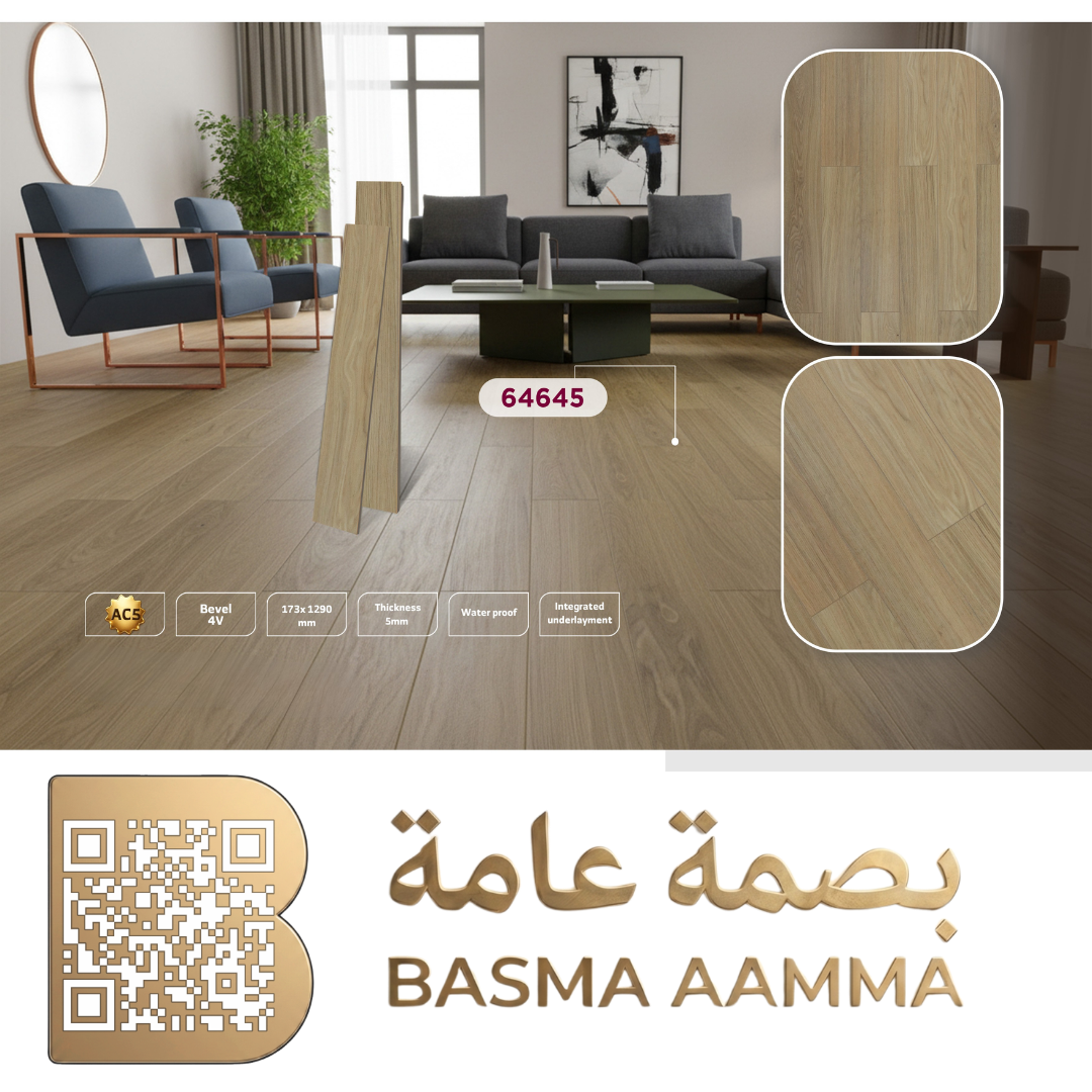 SPC باركيه اللون: بيج خشبي فاتح وطبيعي (Light Natural Beige / Oak) يتميز بمظهر ناعم وهادئ جداً